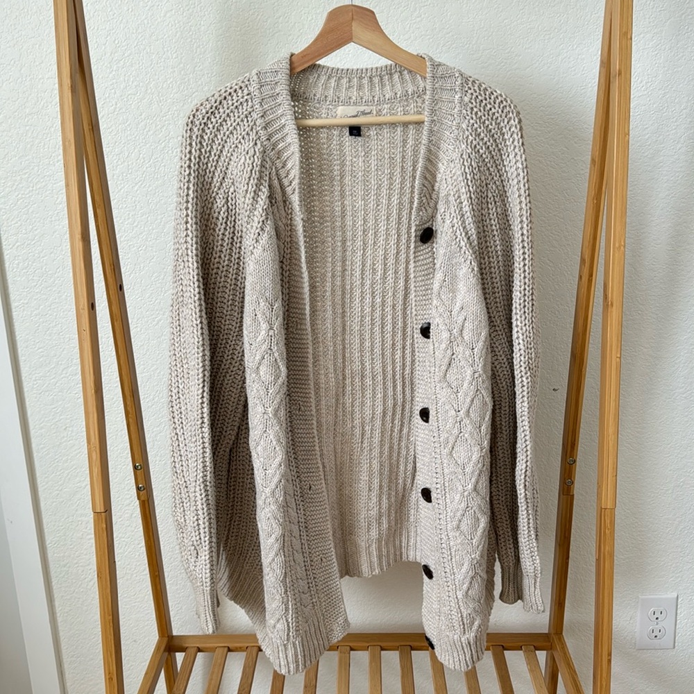 cutest chunky knit cardigan